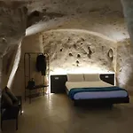 Il Nido Nella Roccia Matera