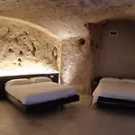 Il Nido Nella Roccia *
