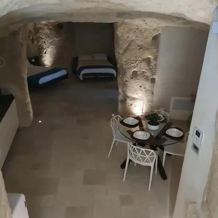 Il Nido Nella Roccia Matera