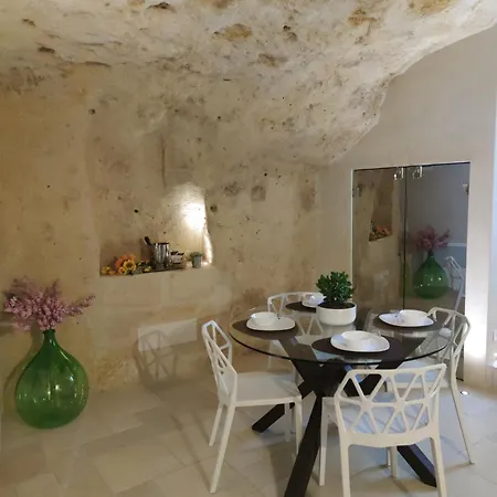 Il Nido Nella Roccia * Matera